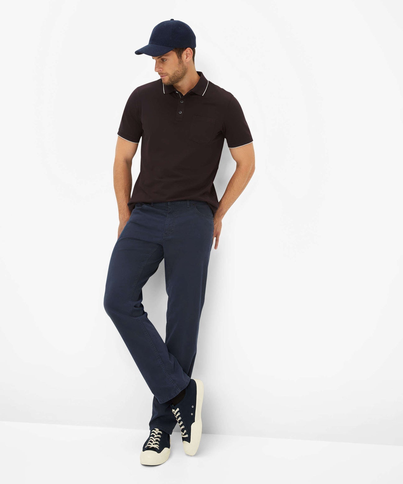 Chuck Marathon Manhattan Navy Trouser