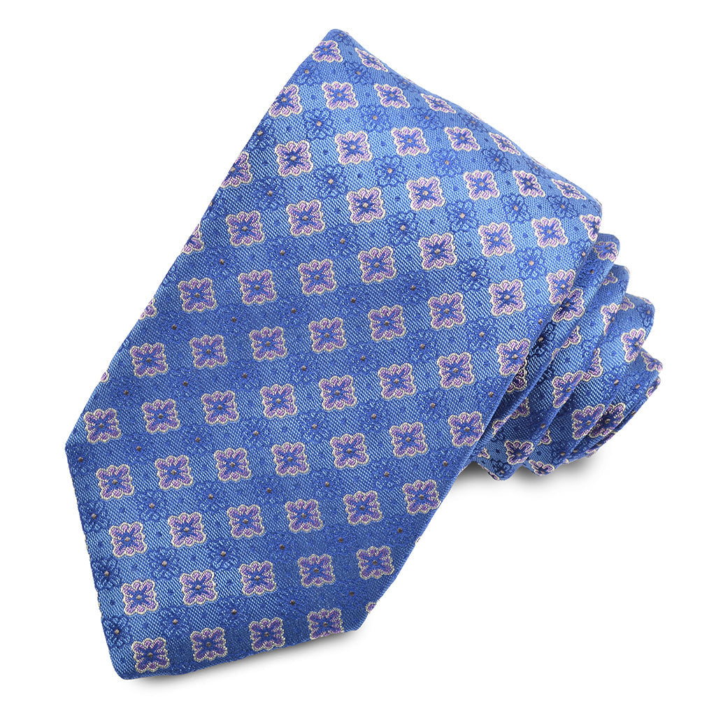 100% Italian Silk Woven Jacquard Tie in Floral Medallion