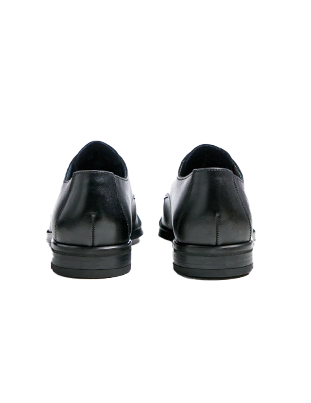 Gideon Dress Shoe in Schwarz