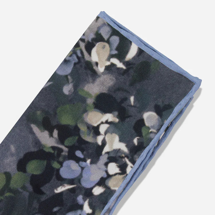 Kelly Ventura x Tie Bar Boxwood Floral Black Pocket Square
