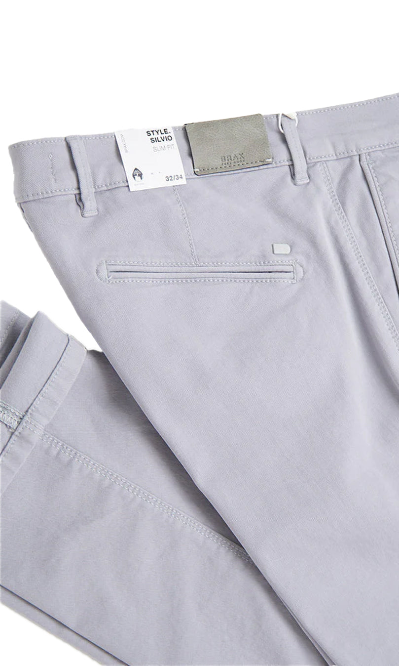 Silvio High Flex Chino in Silver