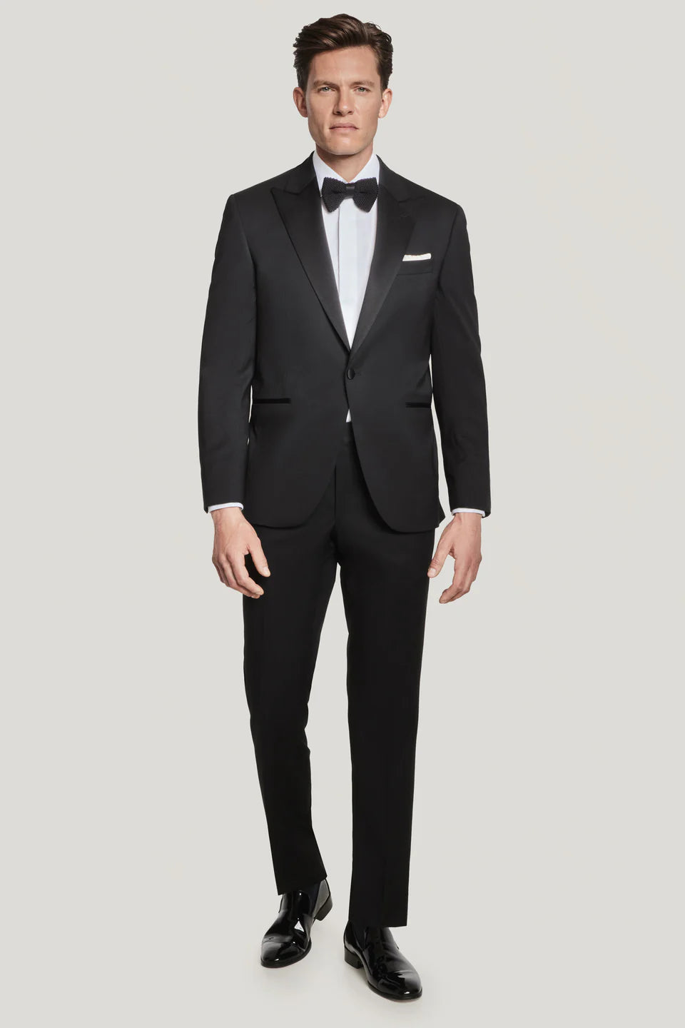 Black Solid Peak Lapel Tuxedo Jacket