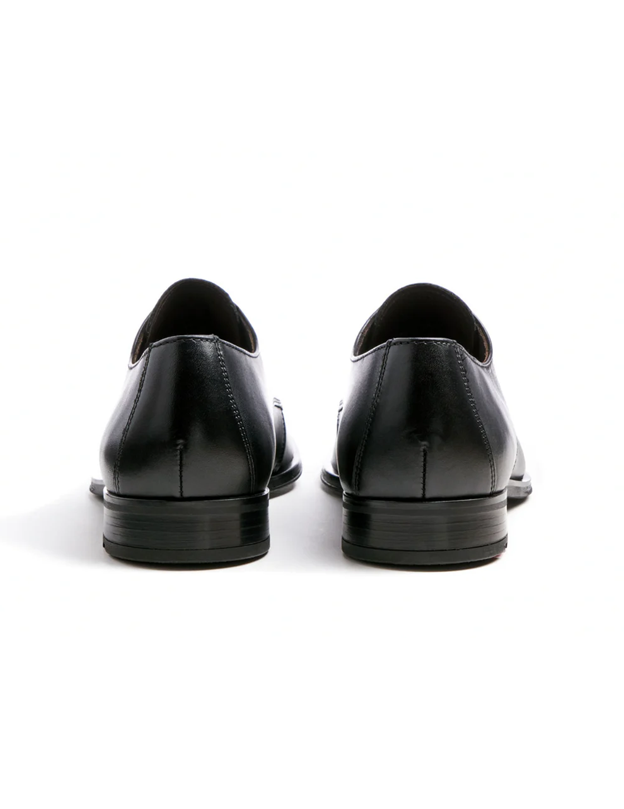 Sabre Dress Shoe in Schwarz