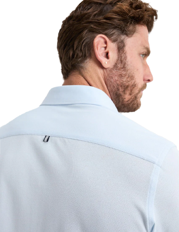 Short Sleeve Knit Shirt in Light Blue