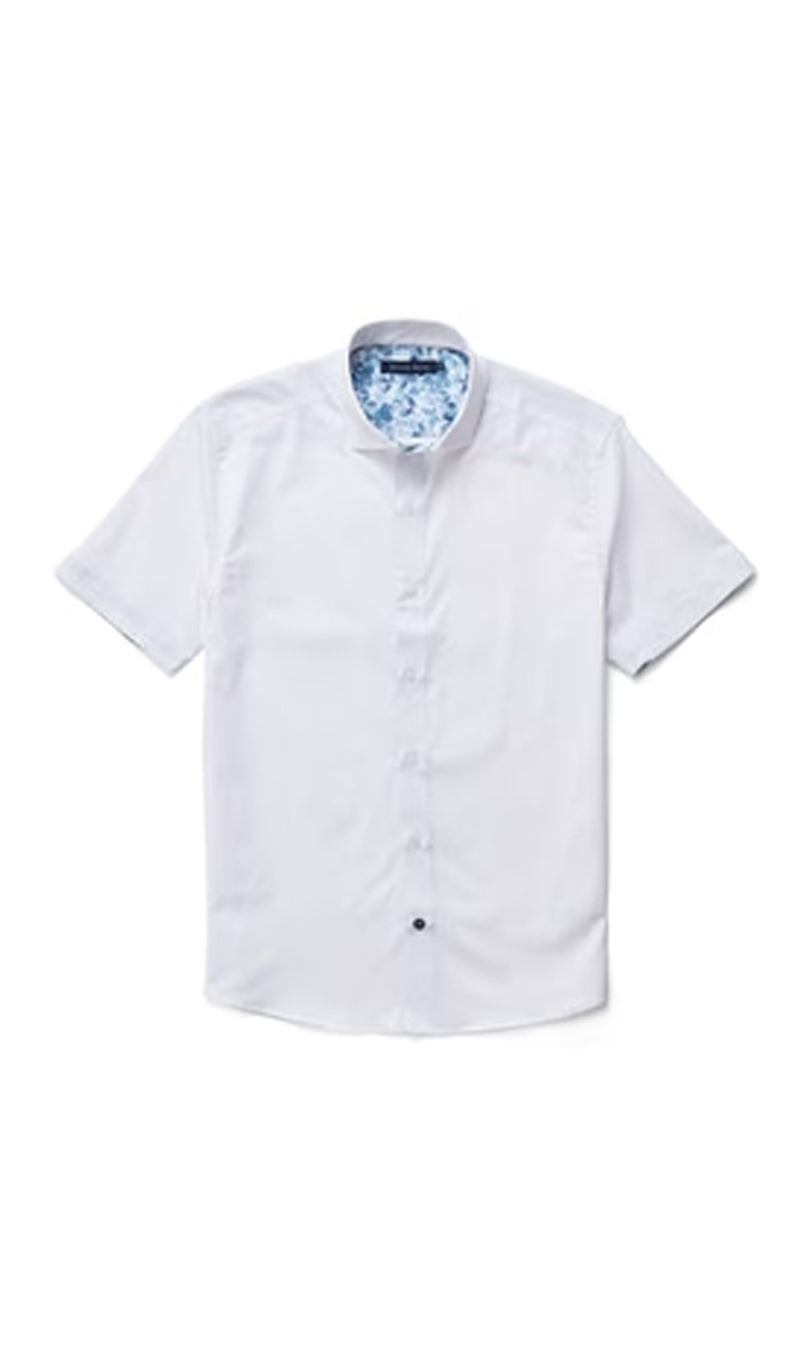 White solid short sleeve shirt
