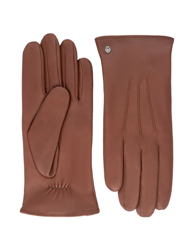Charles & Hunt presents a luxurious winters collection featuring brown leather gloves. From classic gloves to long styles, experience warmth and style in every piece. Elevate your winter wardrobe with the brand's commitment to quality and sophisticated design.