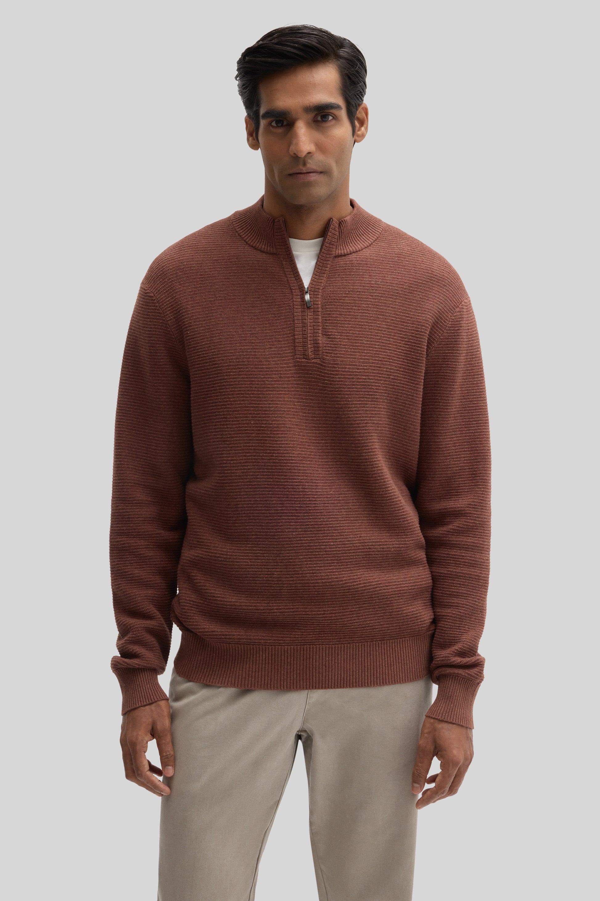 Gonzalo Quarter Zip Sweater in Rusty Brown