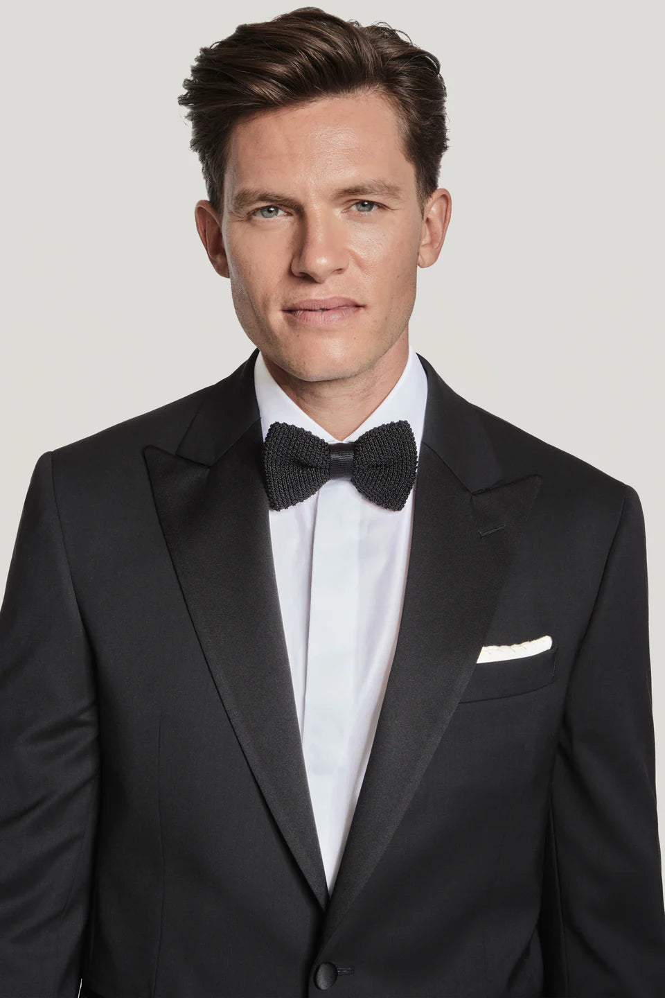 Black Solid Peak Lapel Tuxedo Jacket