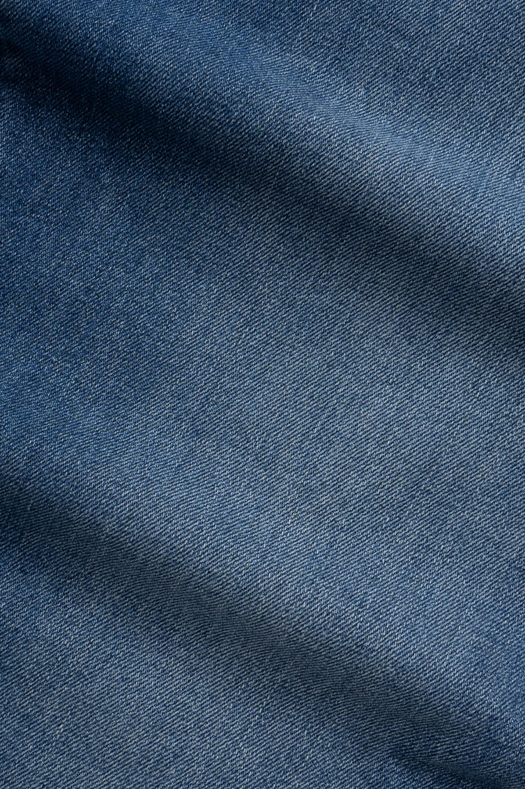 Courage Straight Leg Jeans In Mid Brushed Aerodenim